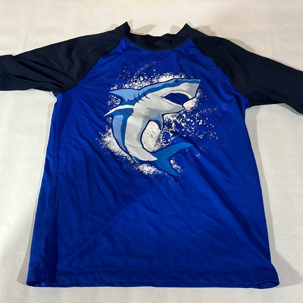 Kids swim shirt size large 10–12